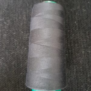 Hilo poliéster 2000 yardas Negro