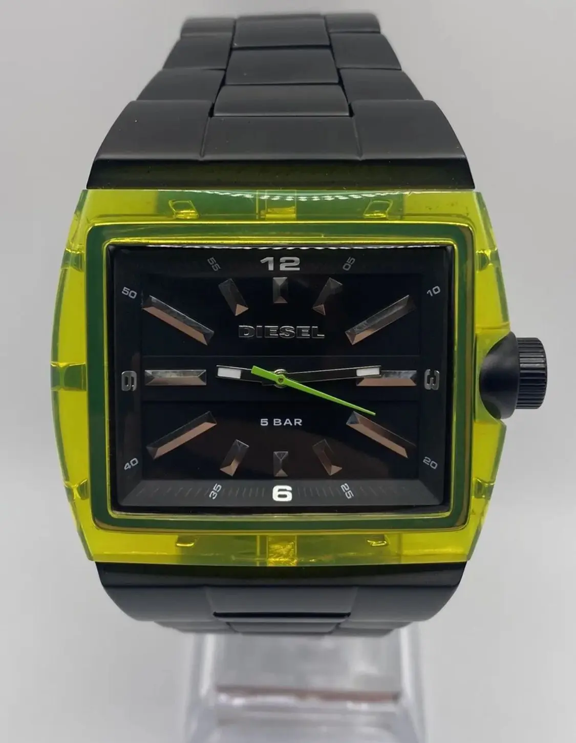 Diesel DZ-1326 verde lima mate negro 50 mm cuarzo